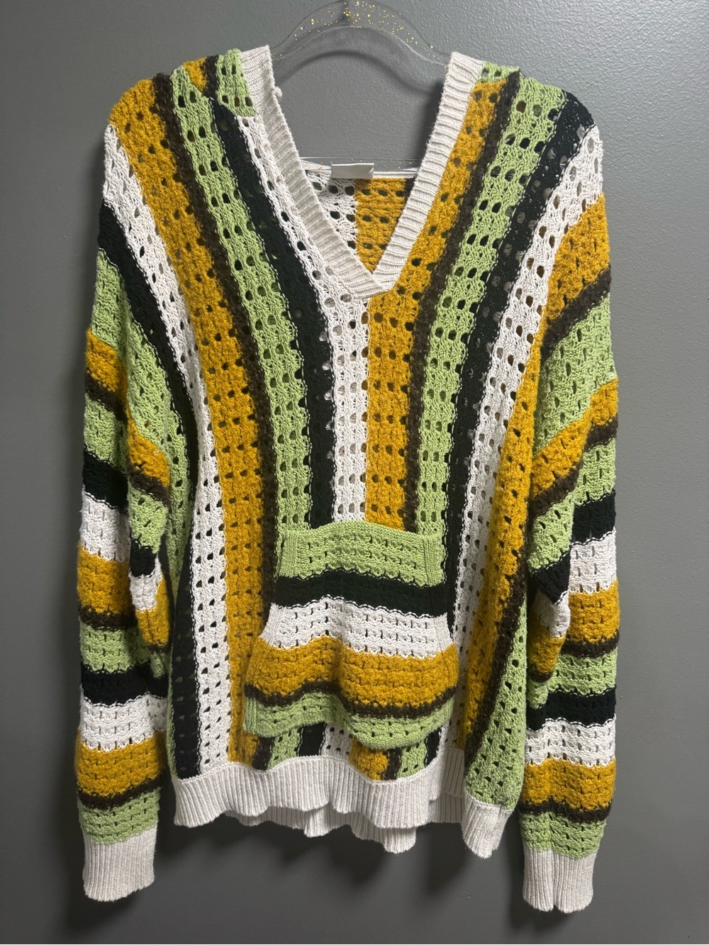 BDG Urban Outfitters Crochet V-Neck Hoodie Sweater Pull Over L